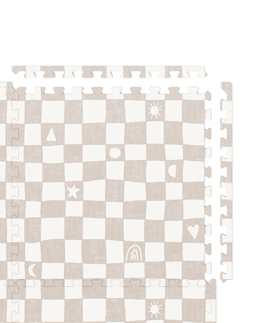 Play Mat in Oatmeal Checkered / 4x6